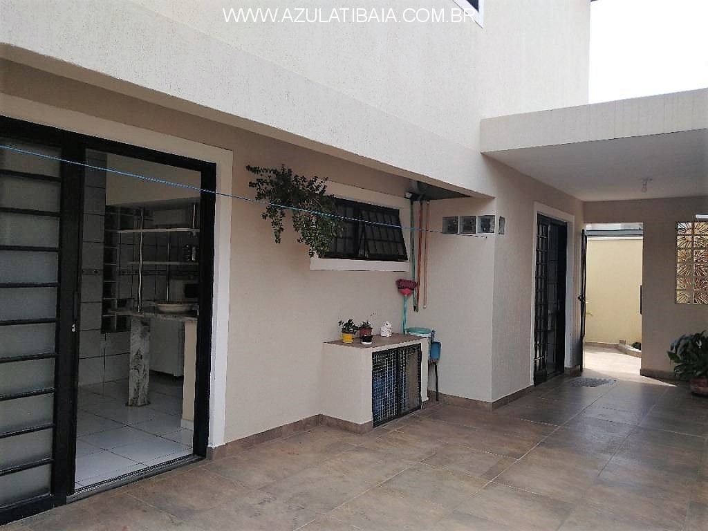 Casa à venda com 3 quartos, 231m² - Foto 23