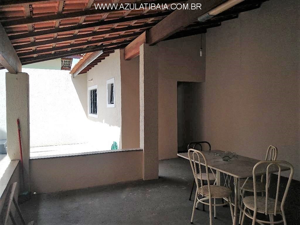 Casa à venda com 3 quartos, 231m² - Foto 27