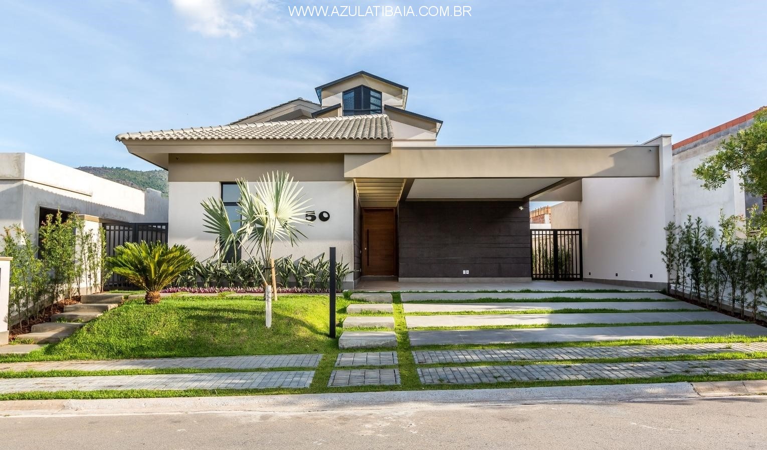 Casa Alto Padrão em Atibaia, condomínio na cidade