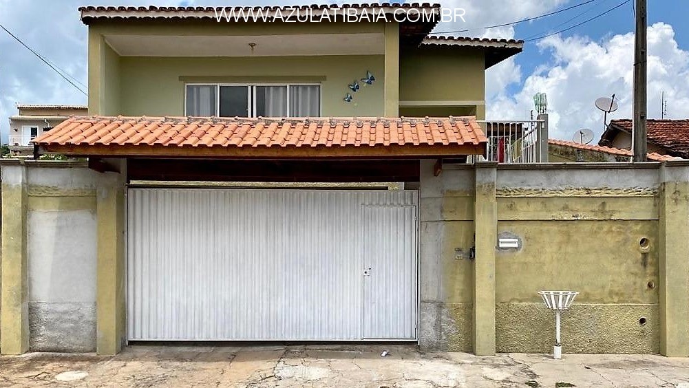 Sobrado a venda no Alto do Alvinópolis próximo a comércios e escolas...