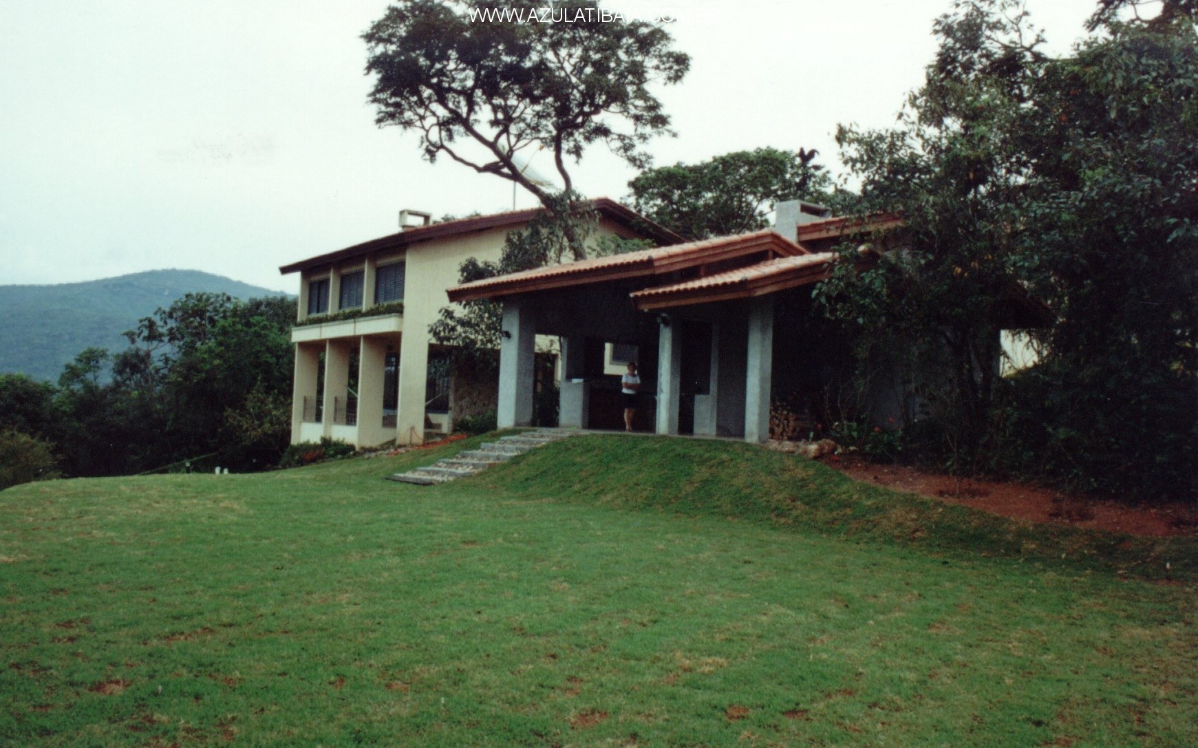 Casa condomínio Atibaia, próximo ao Jardim dos Pinheiros, Portal dos Nobres, portaria, rodas...