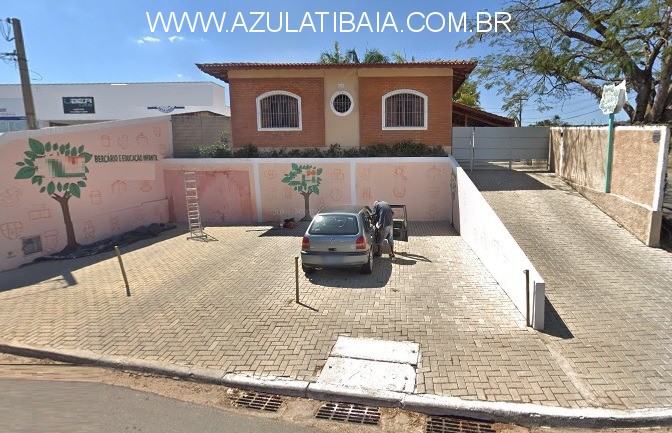 Casa comercial em Atibaia, em corredor comercial, excelente localização 1.028,00m² terreno