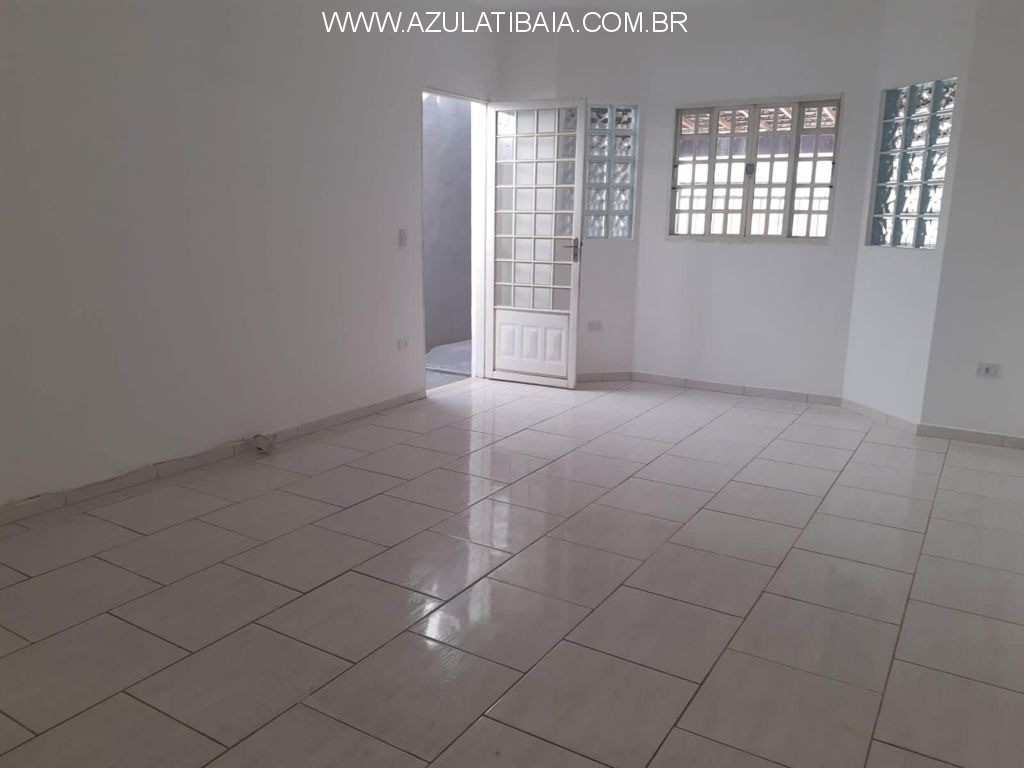 Casa à venda com 3 quartos, 140m² - Foto 2