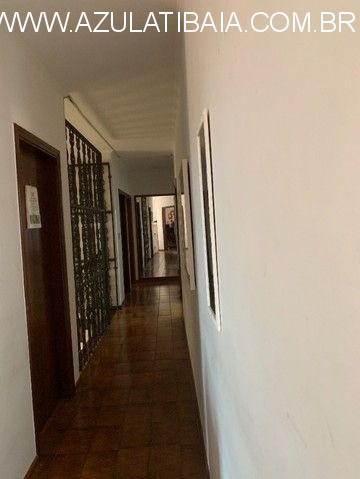 Casa à venda com 4 quartos, 550m² - Foto 11