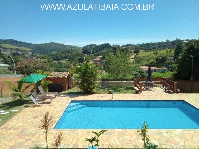 Linda casa de campo! Chácara com 1500m² de terreno, 5 suítes, piscina...