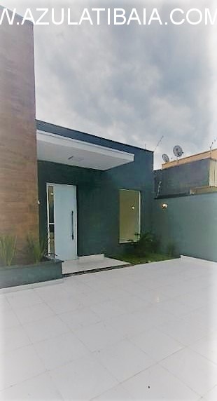 Casa nova em Atibaia, ótimo acabamento.