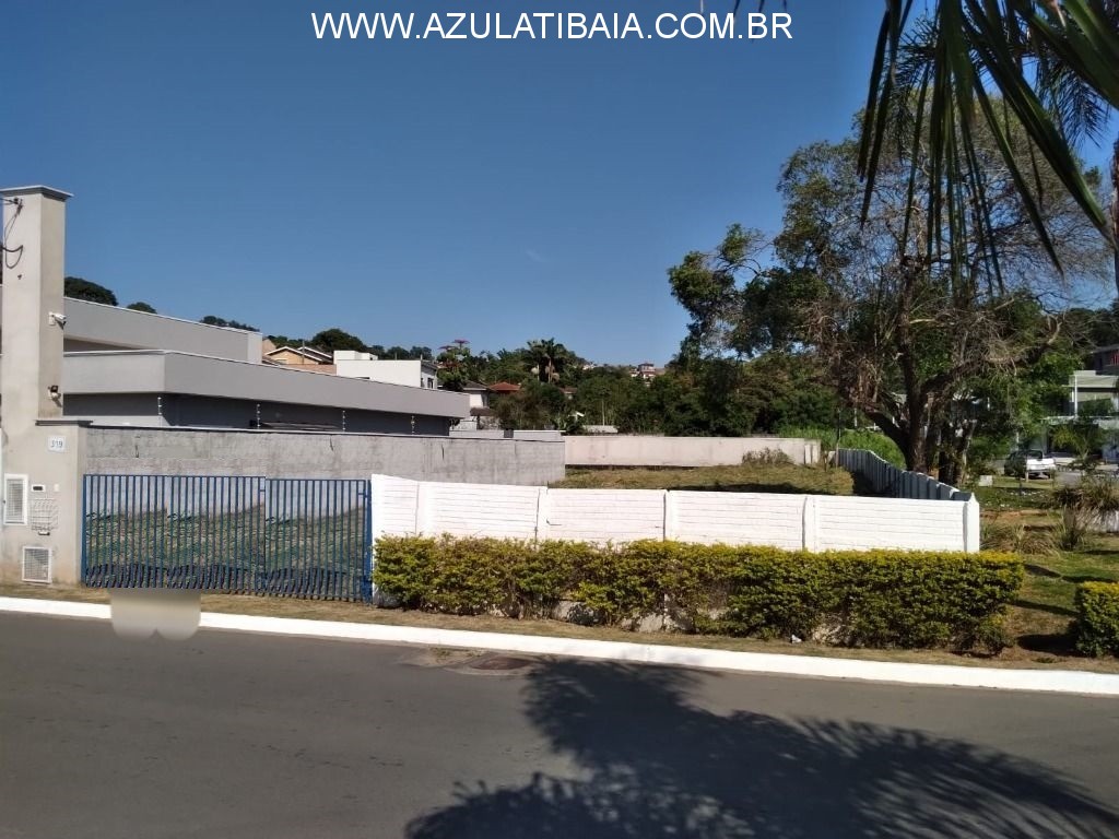 Terreno no Jardim do Lago em Atibaia 400,00m2 plano, limpo no asfalto.