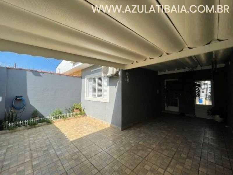 Casa a venda em Atibaia, proximo ao centro, com edicula.