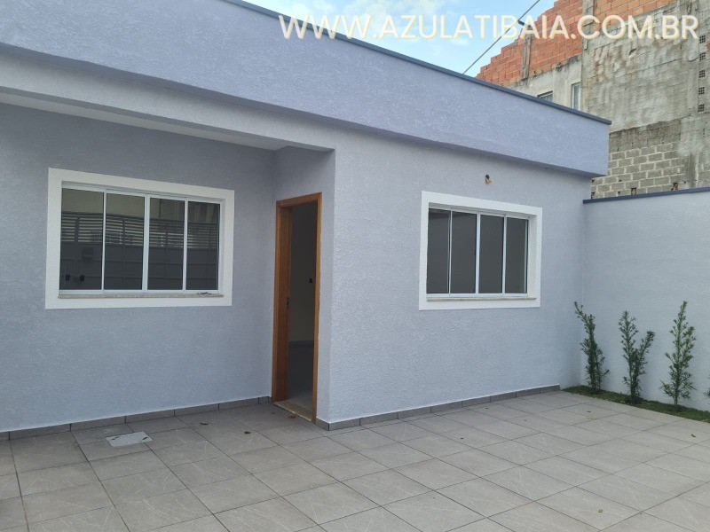 Casa nova em Atibaia, Nova Atibaia bairro residencial de ruas asfaltadas