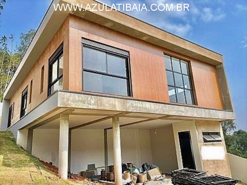 Casa em condomínio Atibaia, Quintas da Boa Vista, condominio com portaria, rondas e area de lazer,