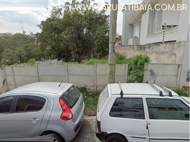Terreno a venda em Atibaia, com projeto 2 sobrados.