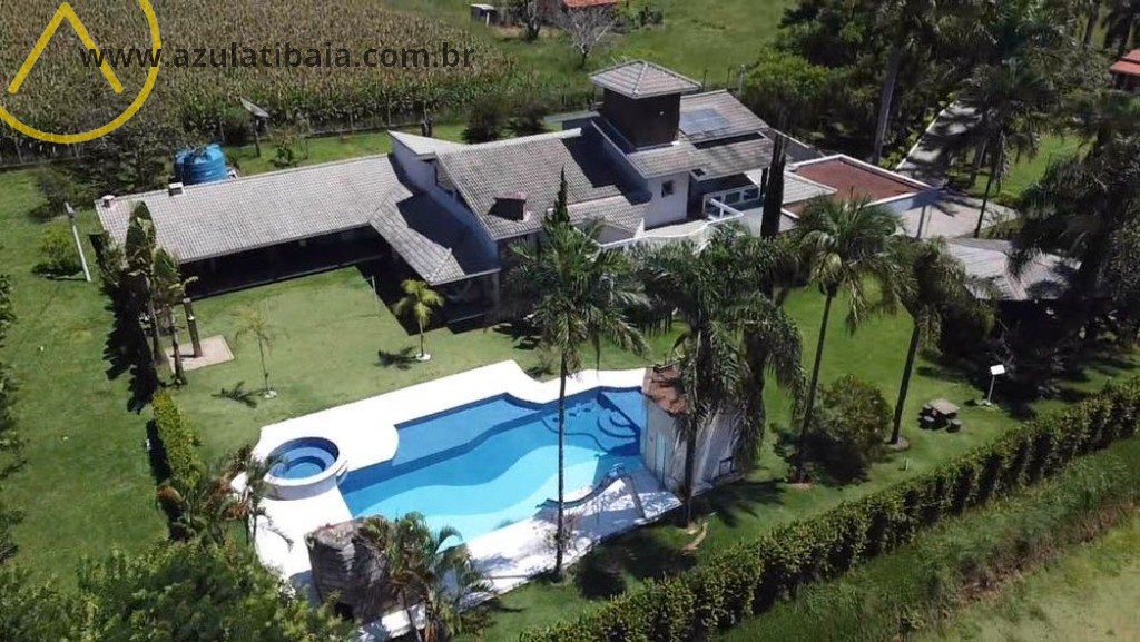 Chacara em ótima localização, próxima ao comércio local de Atibaia, SP, bairro Usina.