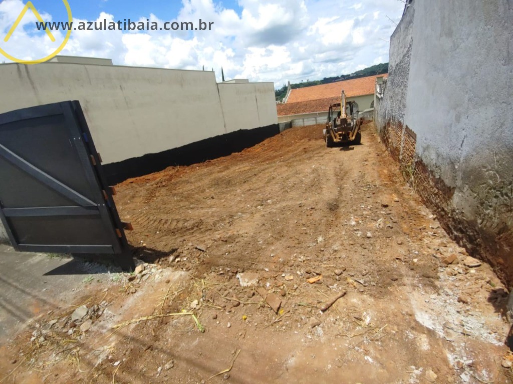 Excelente localização, bairro Atibaia Jardim,