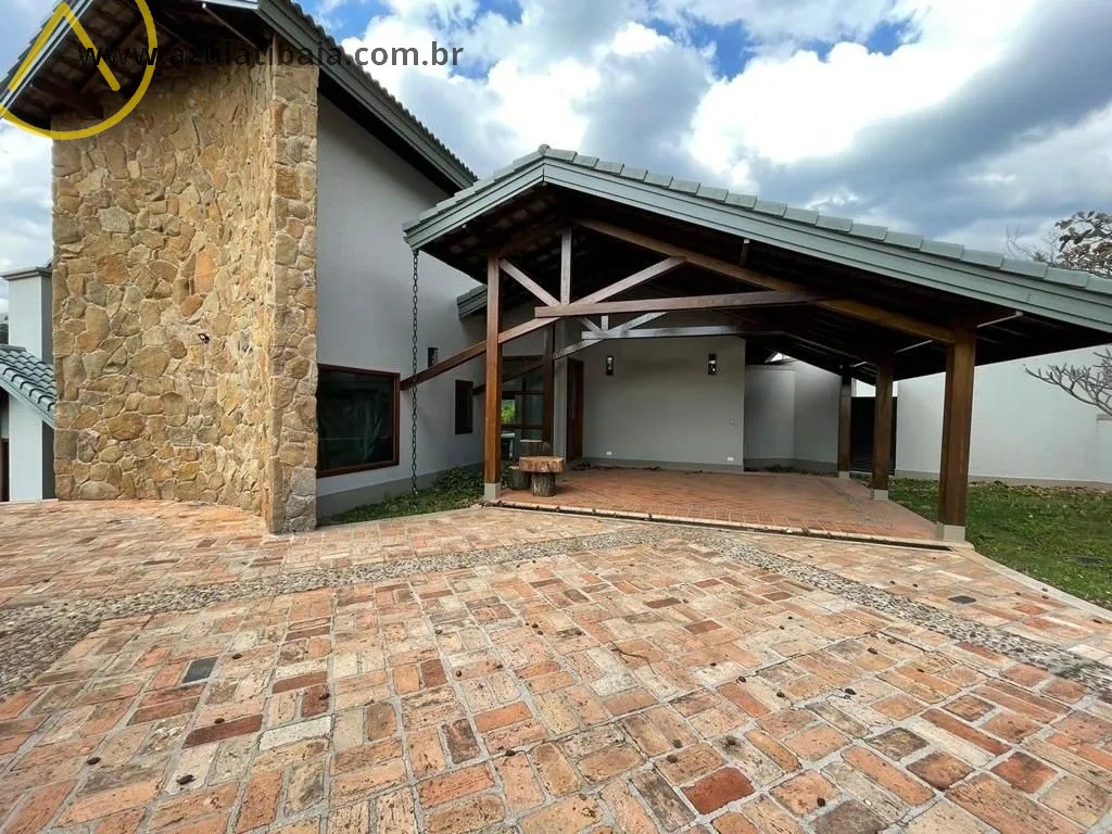Casa no condomínio Flamboyant, Atibaia excelente localização na cidade