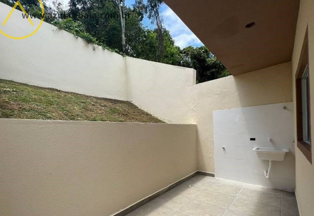 Casa à venda com 2 quartos, 51m² - Foto 8