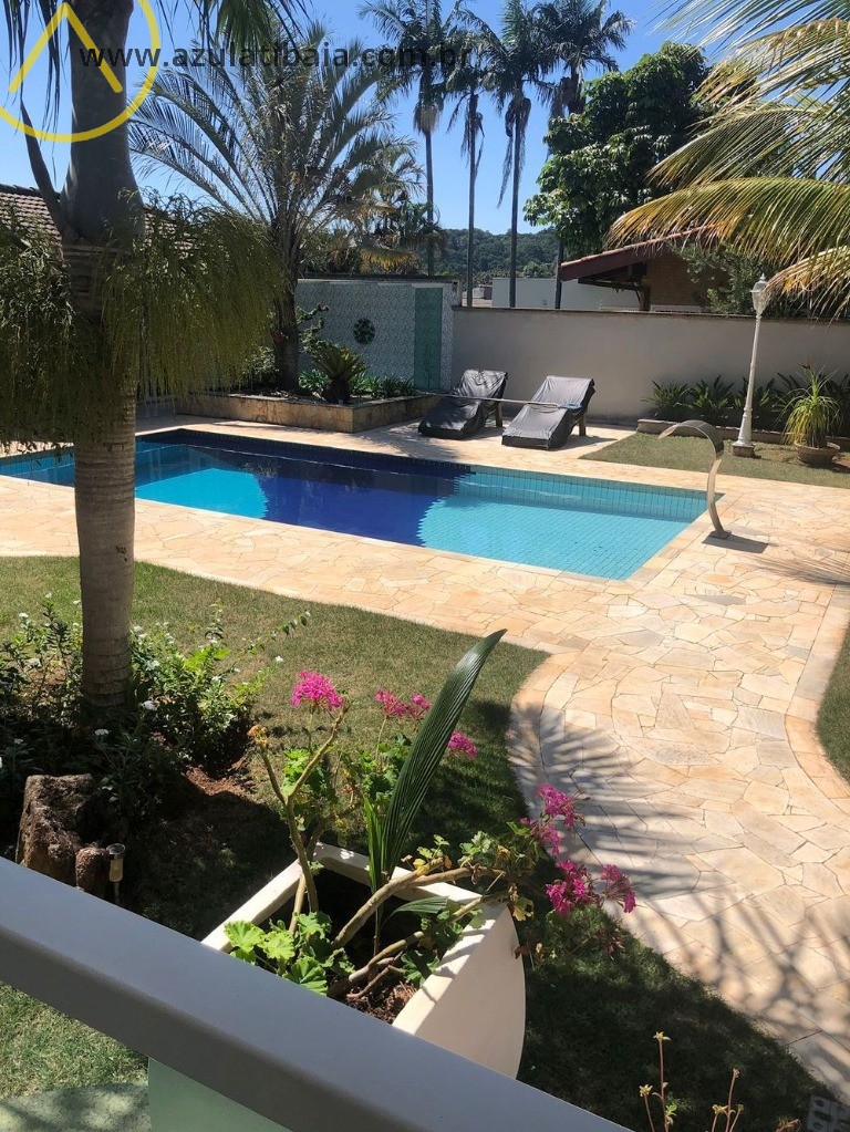 Incrível casa localizada em um bairro tranquilo e totalmente residencial, Vila Giglio