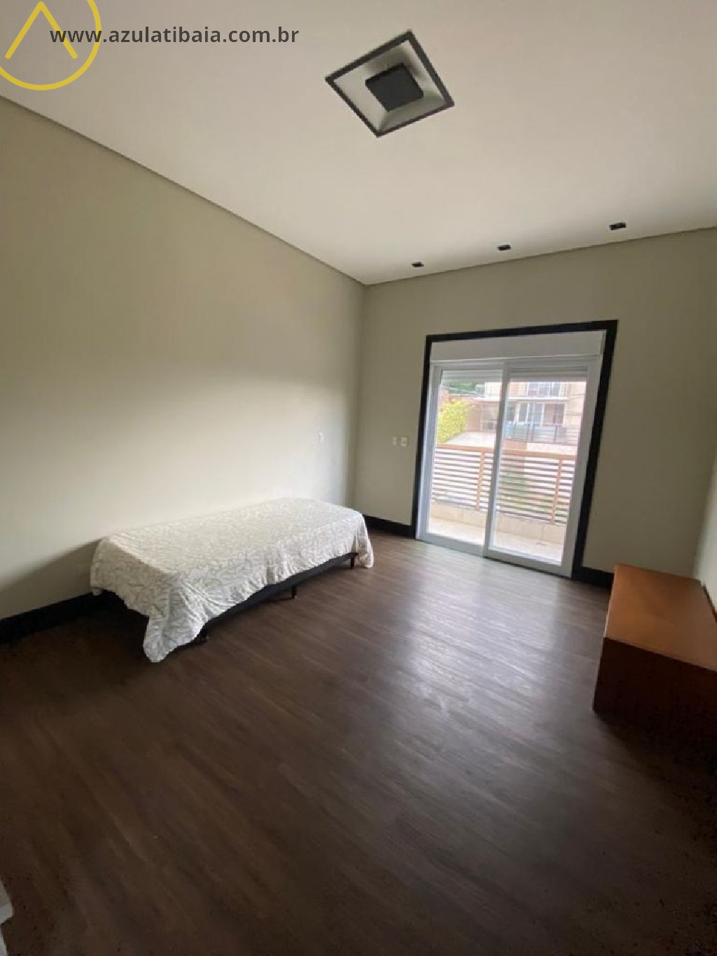 Casa à venda com 4 quartos, 377m² - Foto 21