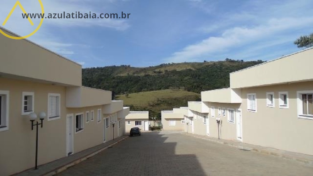 Casa em Atibaia condomínio próximo restaurante Frango Assado, bairro de fácil acesso rodovia Fernão Dias