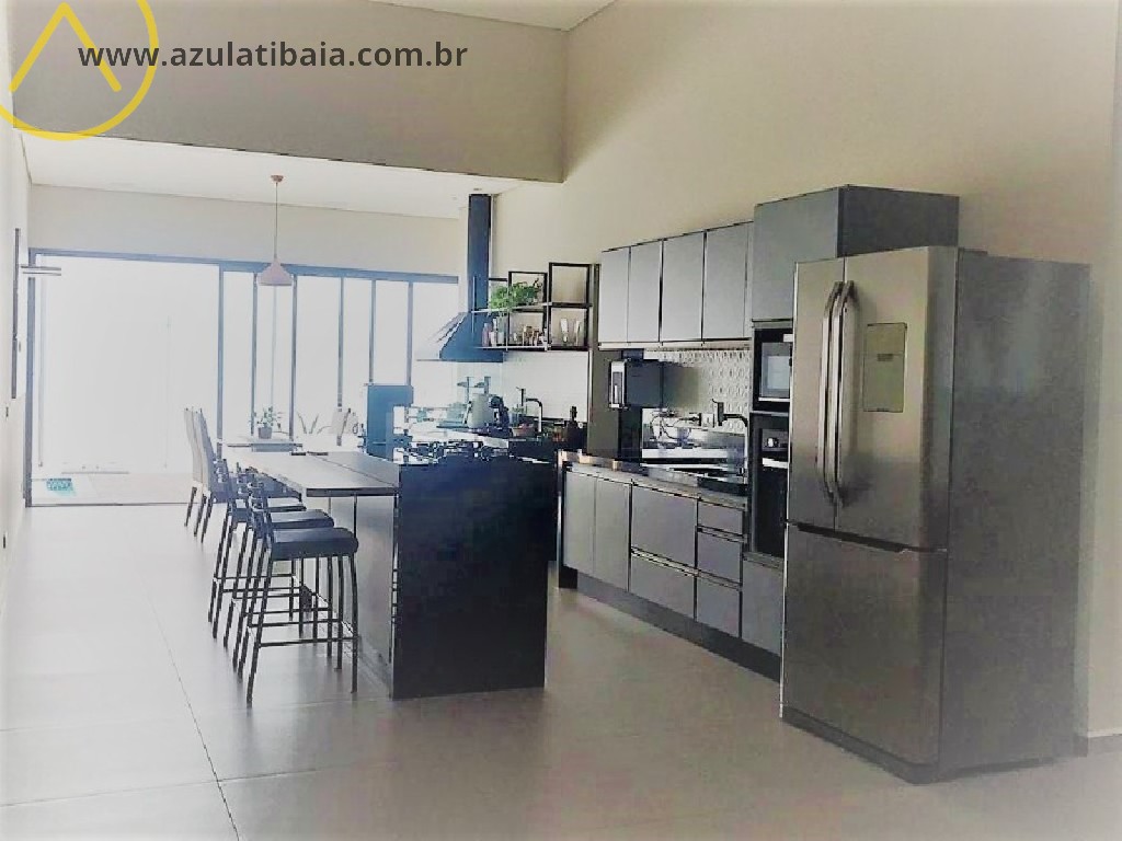 Casa à venda com 3 quartos, 233m² - Foto 9