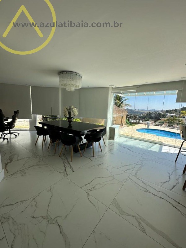 Casa à venda e aluguel com 4 quartos, 580m² - Foto 2