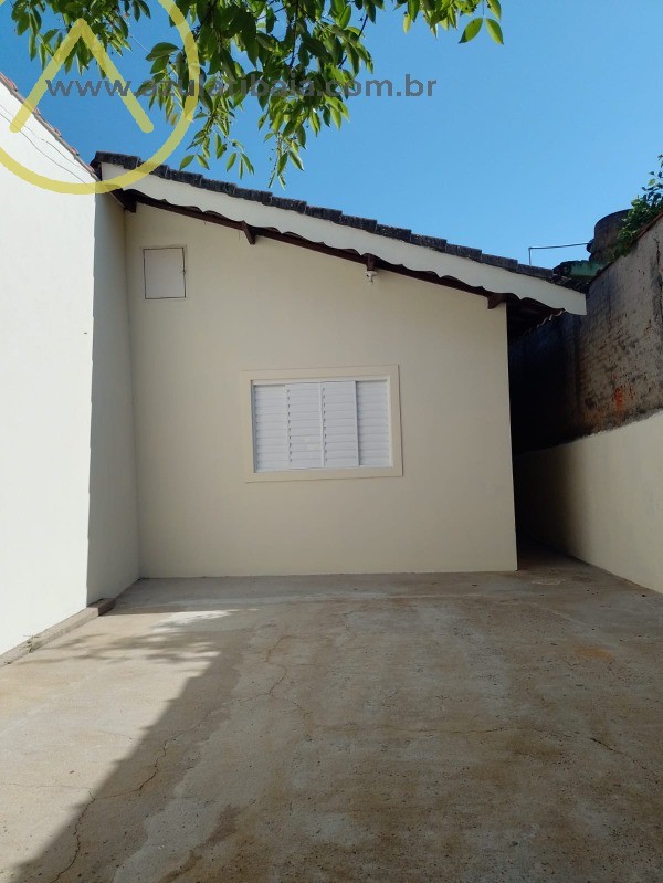 Casa à venda com 2 quartos, 63m² - Foto 16