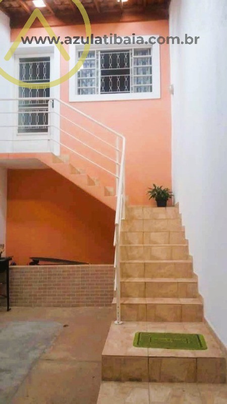 Casa à venda com 2 quartos, 68m² - Foto 2