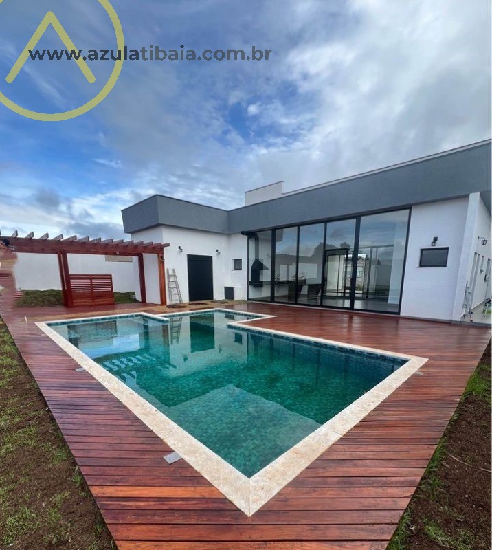 Seu sonho de viver em uma casa de alto padrão, pronta para morar!