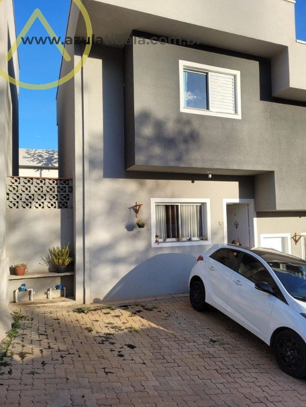 Sobrado com 2 Dormitórios, sendo 1 suíte, totalizando 117 m²;