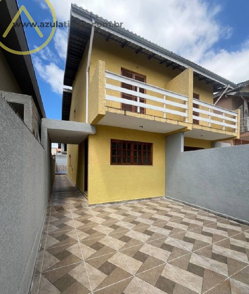 Casa a venda em Atibaia com piscina, Jardim das Palmeiras, 2 suítes