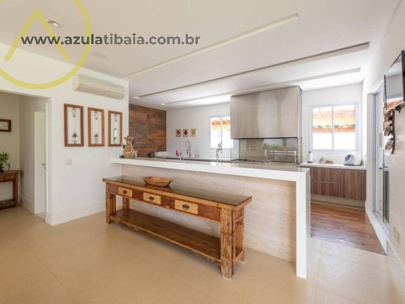 Casa à venda com 9 quartos, 1480m² - Foto 11