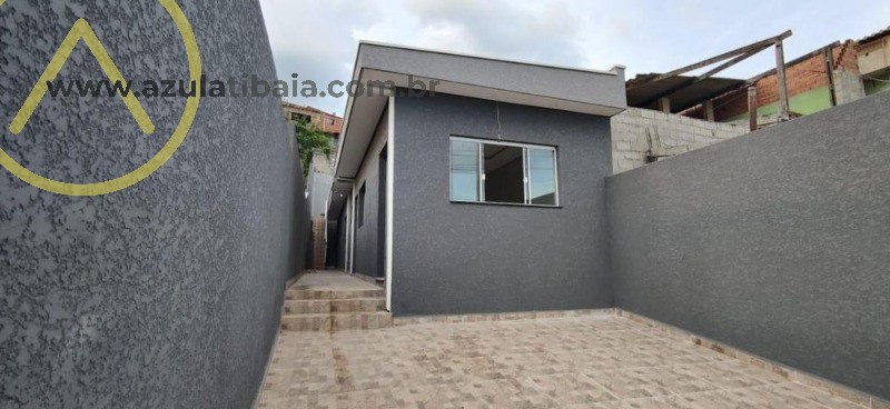 Casa à venda com 2 quartos, 72m² - Foto 1