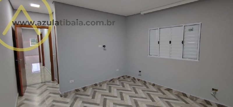 Casa à venda com 2 quartos, 72m² - Foto 4