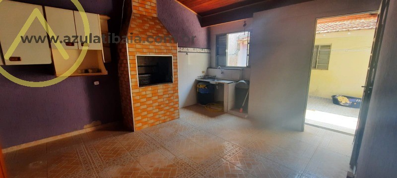 Casa a venda em Atibaia, 2 dormitórios, excelente localização