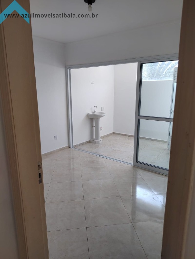 Casa à venda com 2 quartos, 71m² - Foto 12