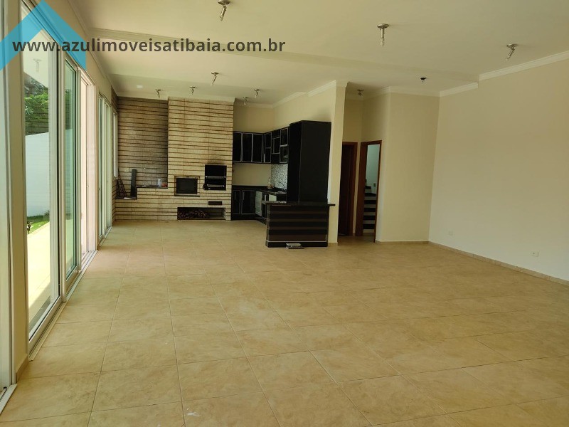 Casa de Alto Padrão à Venda em Condomínio Exclusivo Alpes D` Ouro