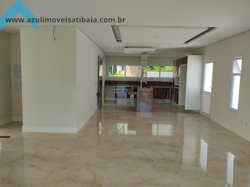 Casa de Alto Padrão à Venda em Condomínio Exclusivo Alpes D` Ouro