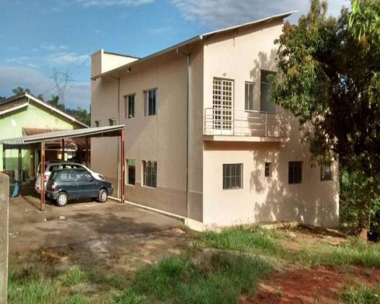 Chácara à venda com 3 quartos, 400m² - Foto 2