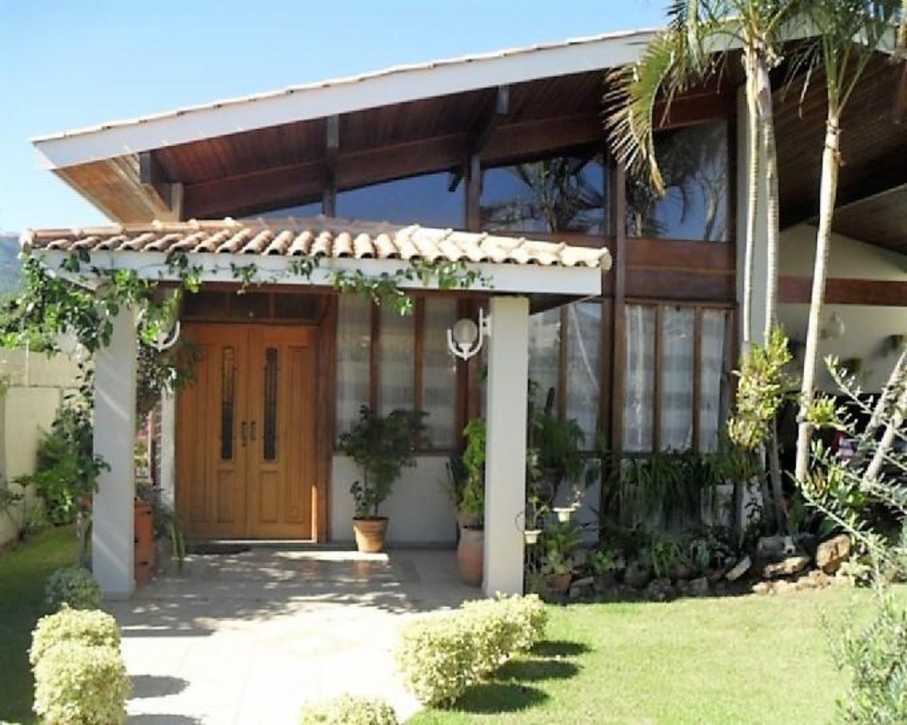 Linda Casa na Vila Giglio em Atibaia, 4 dormitórios