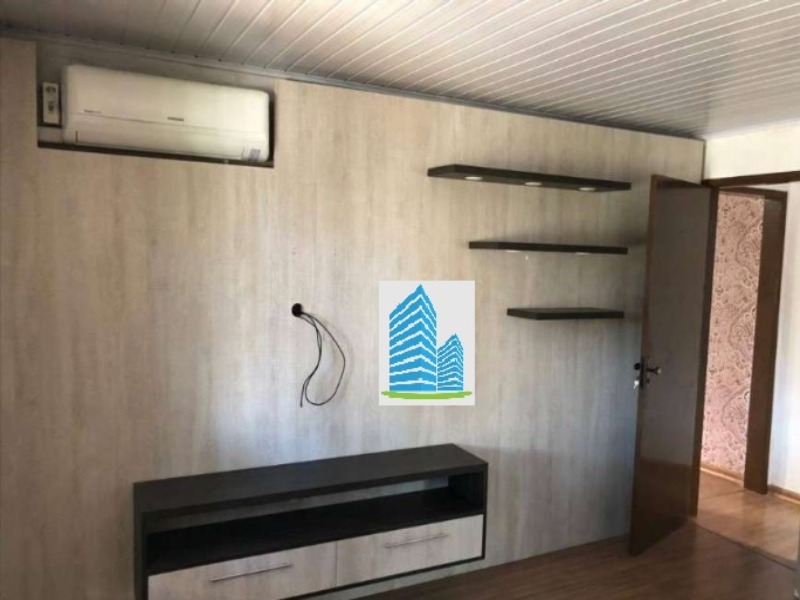 Casa à venda com 3 quartos, 180m² - Foto 4