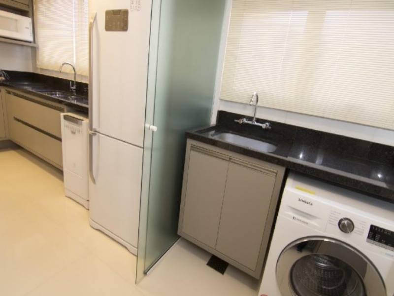 Apartamento à venda com 3 quartos, 111m² - Foto 11