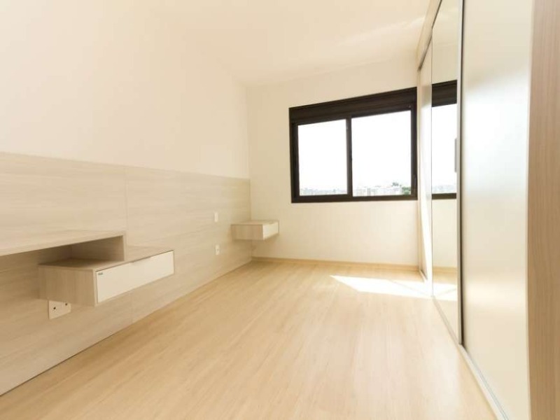 Apartamento à venda com 2 quartos, 68m² - Foto 11