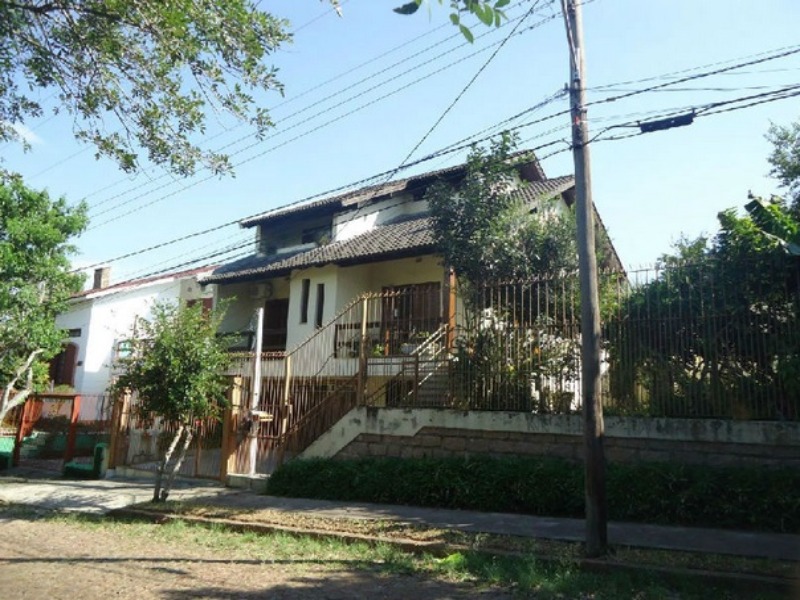 Casa, 3 quartos, 226 m² - Foto 2