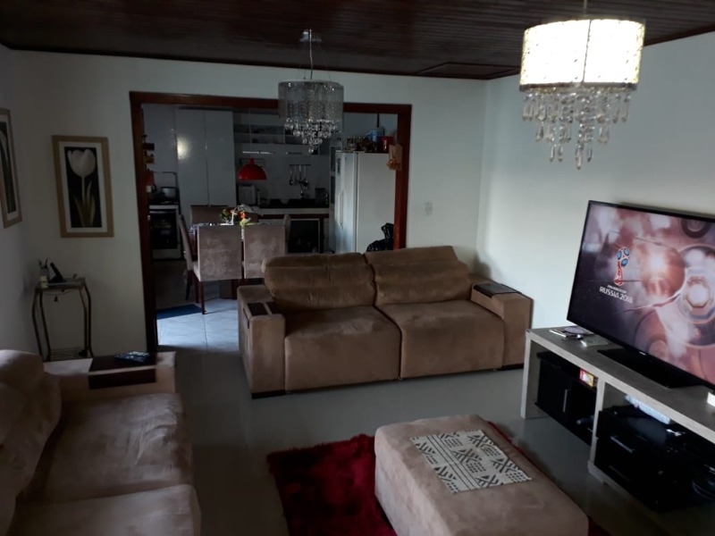 Casa, 4 quartos, 237 m² - Foto 2