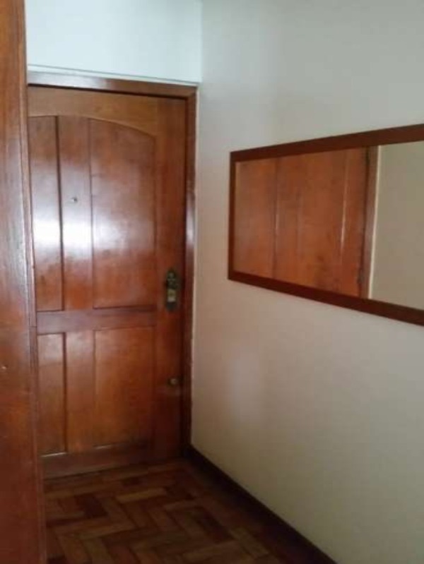 Apartamento à venda com 2 quartos, 61m² - Foto 8