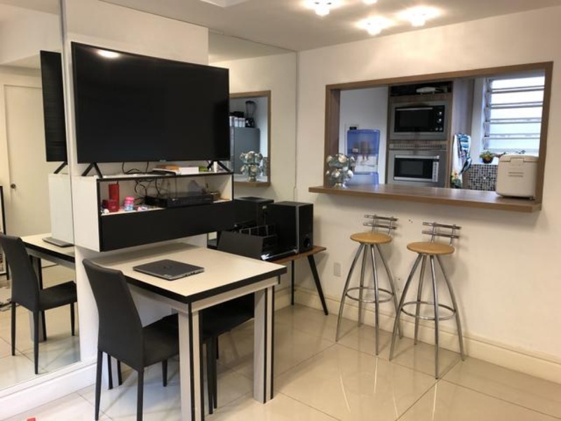 Apartamento à venda com 2 quartos, 75m² - Foto 4