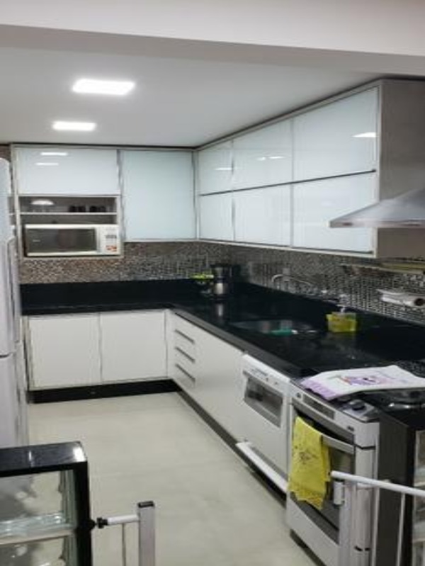 Apartamento à venda com 3 quartos, 106m² - Foto 10