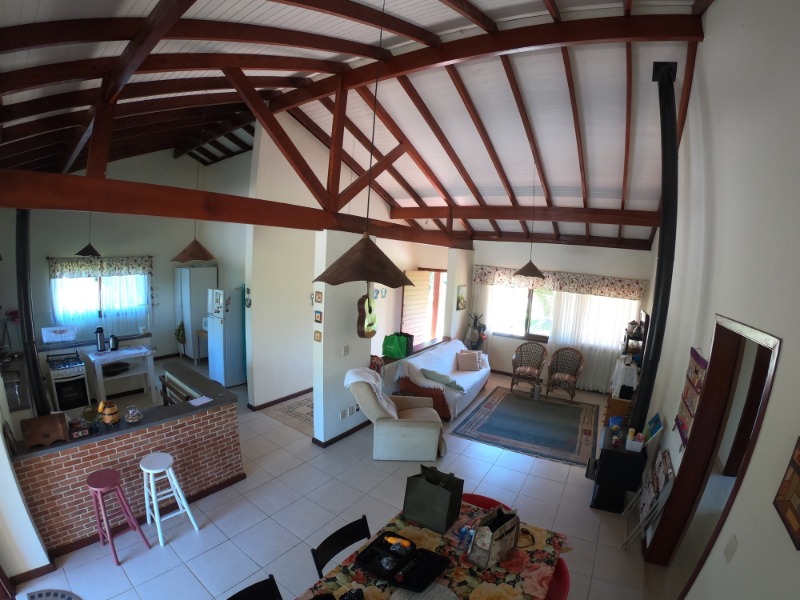 Casa de Condomínio à venda com 3 quartos, 254m² - Foto 1