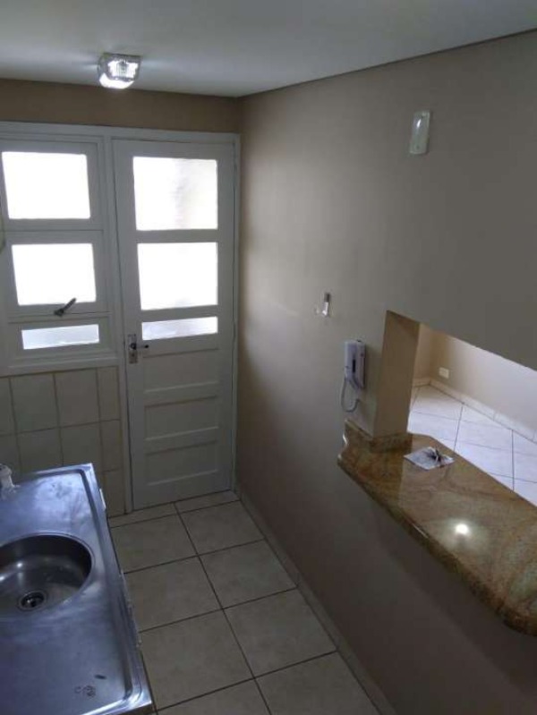 Apartamento à venda com 1 quarto, 42m² - Foto 12