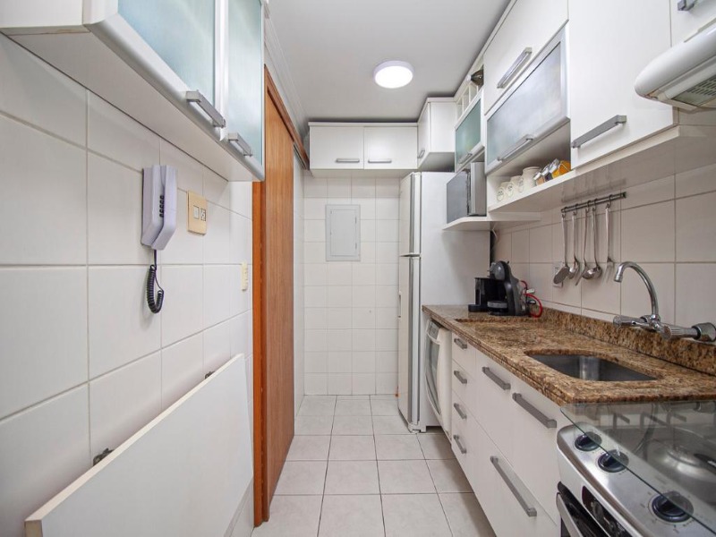 Apartamento à venda com 2 quartos, 73m² - Foto 7