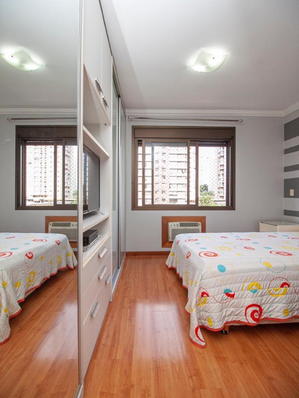 Apartamento à venda com 2 quartos, 73m² - Foto 11